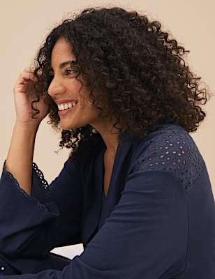 Pure Cotton Broderie Trim Wrap