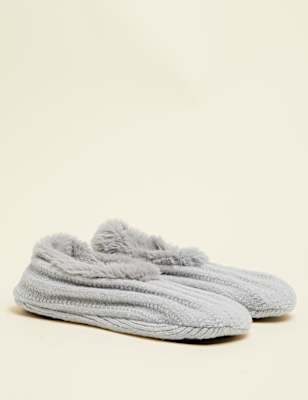 Ribbed Short Bootie Slipper Socks