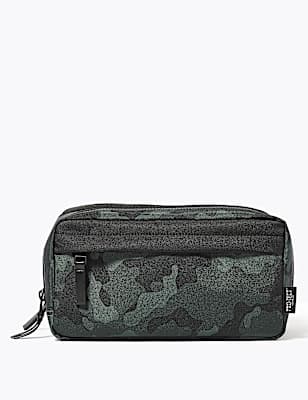 Pro-Tect™ Washbag