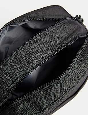 Pro-Tect&trade; Washbag