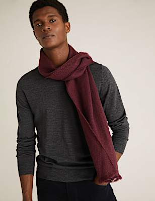 Geometric Textured Scarf