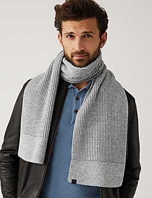 Knitted Textured Scarf