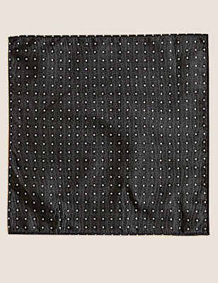 Polka Dot Tie & Pocket Square Set