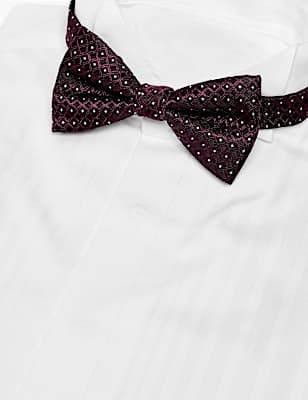 Geometric Bow Tie