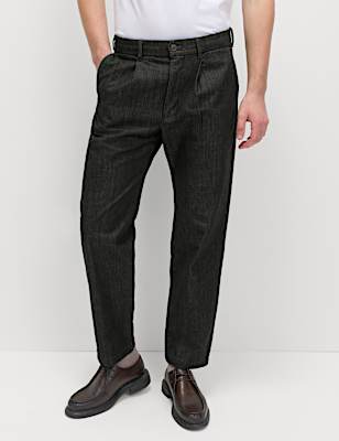 Tapered Fit Smart Pleat Jeans
