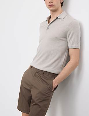 Regular Fit Super Lightweight Chino Shorts