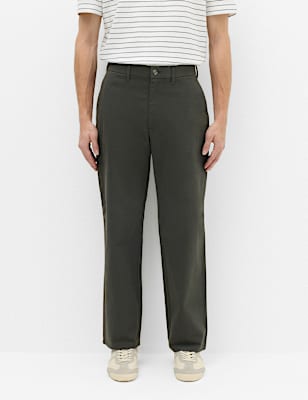 Loose Fit Stretch Chinos