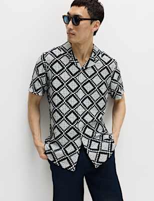 Regular Fit Short Sleeve Shirt