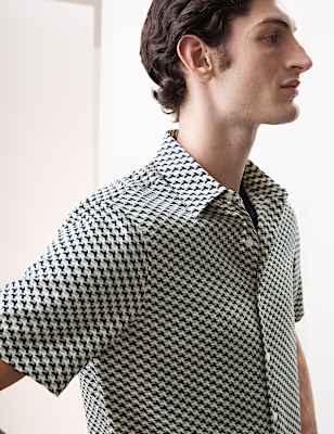 Geometric Print Shirt