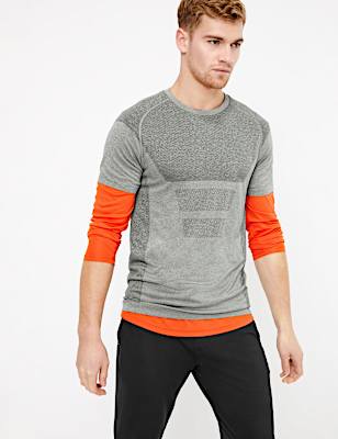 Active Reflective Trim Seam Free T-shirt