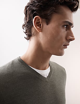 Pure Extra Fine Merino Wool V-Neck Jumper