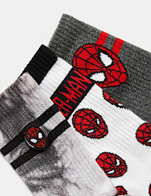 3pk Spider-Man&trade; Socks (6 Small - 7 Large)