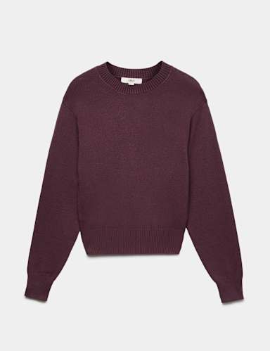 Crew Neck Fitted Jumper.
