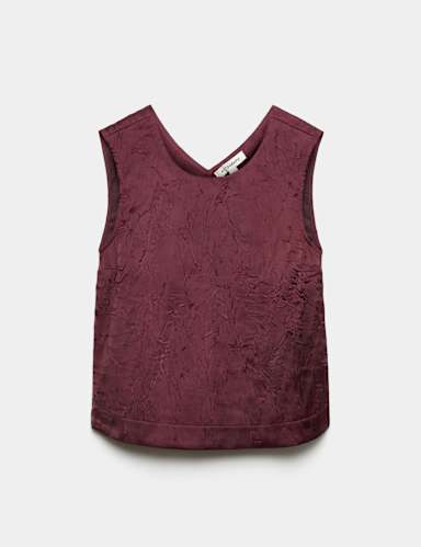 Satin Textured Crew Neck Top.