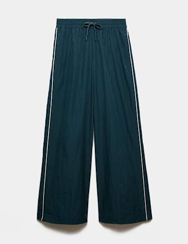 Side Stripe Stormwear High Waisted Track Pant.