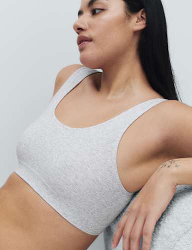 3pk Seamless Non Wired Crop Tops.