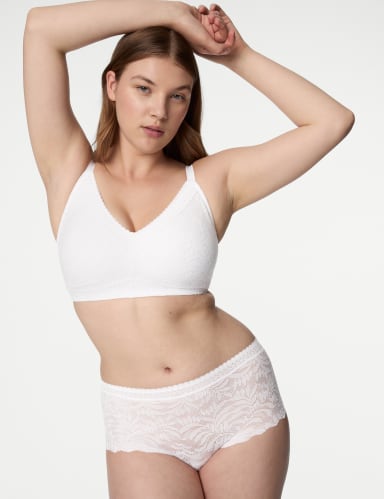3pk Flexifit™ Lace High Rise Shorts.