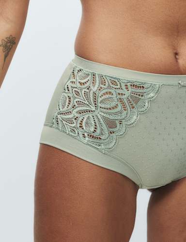 3pk Amelia Lace High Rise Shorts.