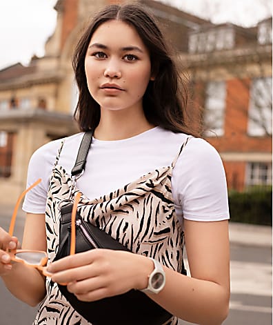 Flattering and Stylish Women's T-Shirt Shapes | M&S US