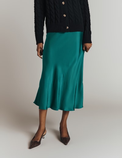 Green skirt m&s 2025