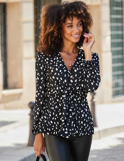 mare☆Sheer Docking French Sleeve Blouse Water-Repellent】Sheer Docking French Sleeve Blouse – maré