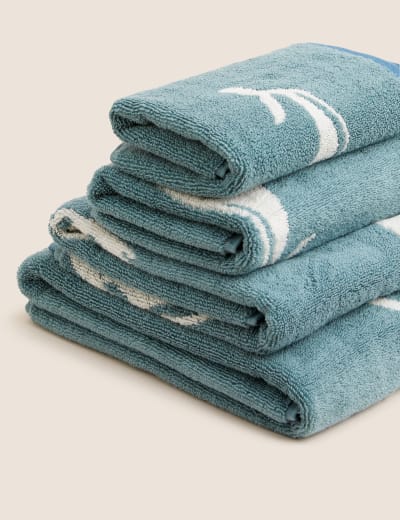 Marks and spencer bee towels online