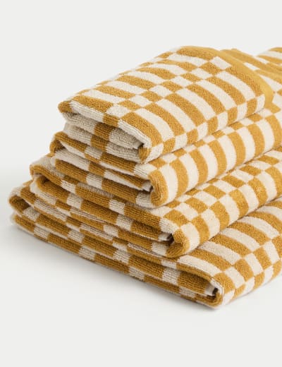 Pure Cotton Repeat Bee Towel M S Collection M S