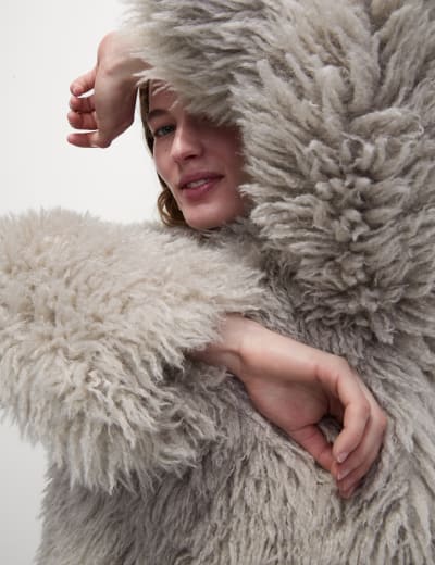 Faux Fur Collared Short Jacket M S Collection M S