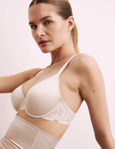 【入手困難＊送料込】Marks & Spencer Rosie Silk & Lace ブラ Marks and Spencer Women's Rosie Silk & Lace Padded Plunge