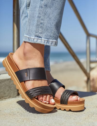 Buckle Wedge Sandals Clarks M S