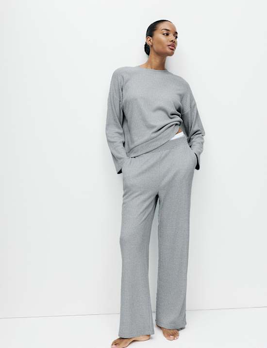 Ribbed Crew Neck Long Sleeve Pyjama Set