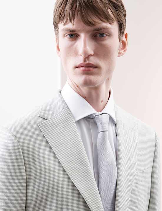 Tailored Italian Linen Miracle&trade; Suit