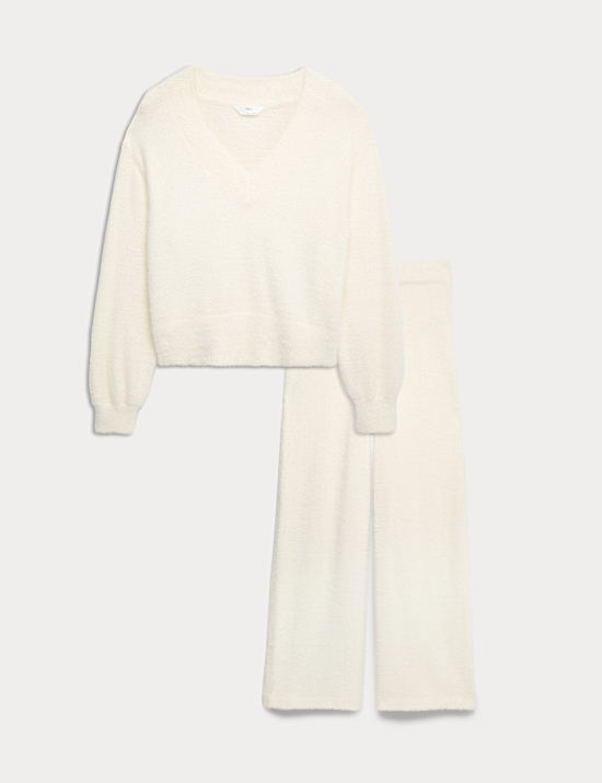 Feather Knit V-Neck Pyjama Set