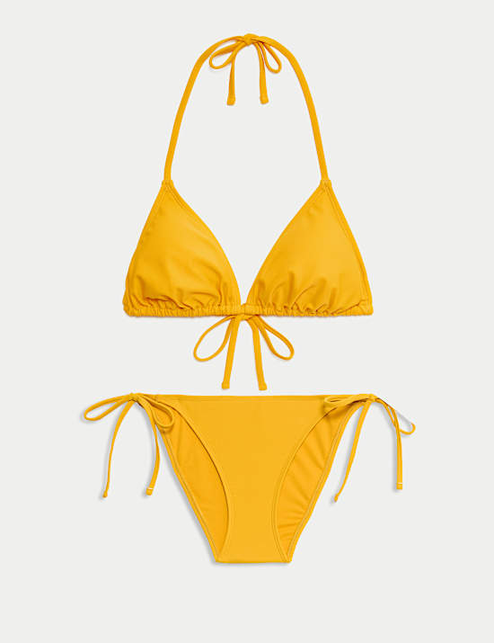 Ensemble bikini triangle