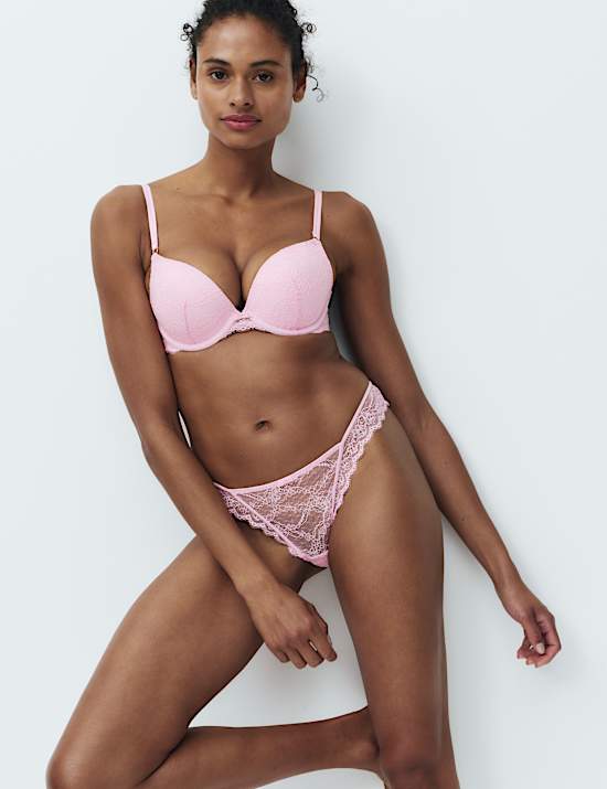 Conjunto con sujetador escotado Push-Up con aros y encaje Ida (copa A-E)