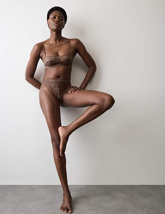 Savannah Lace Non Wired Bralette Set