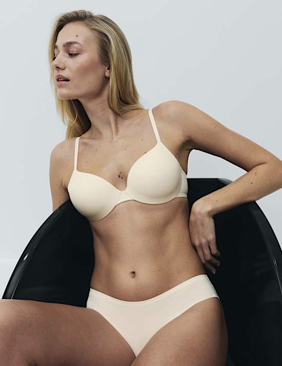 Set Bra Cup Demi Berkawat Body Invisibles&trade; Cup A-E