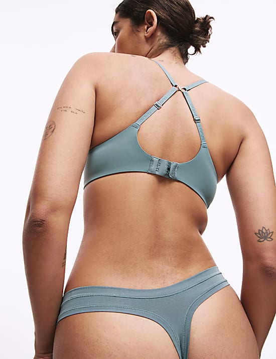 Flexifit™ Wired Push-Up Plunge Bra Set A-E