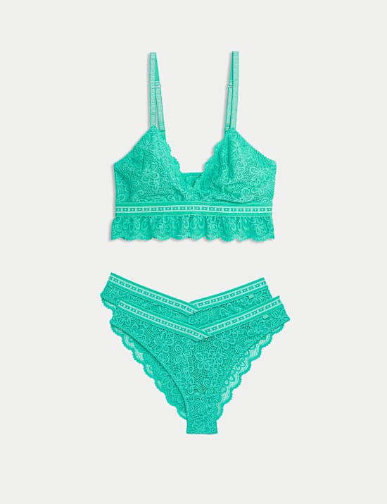 Set Bralette Tanpa Kawat Renda Cleo Cup A-E