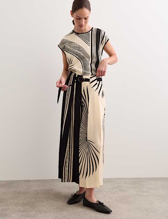 Printed Collarless Top & Trouser Set