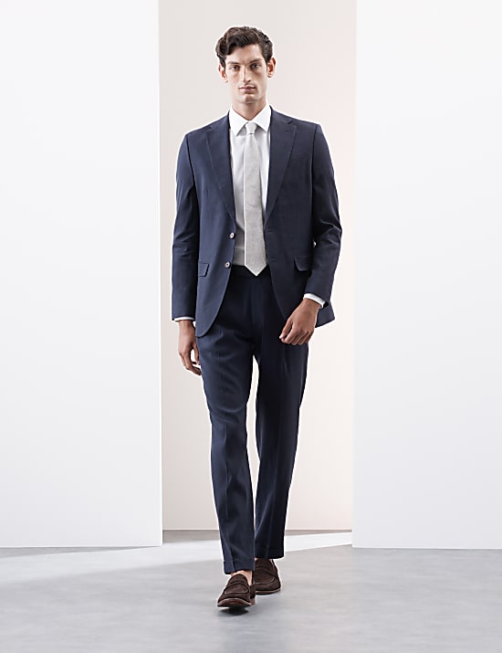 Tailored fit
