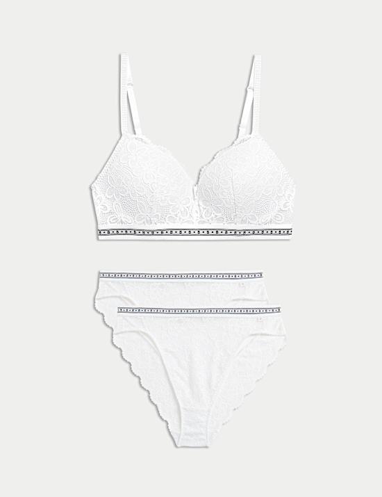 Set Bra Push Up Tanpa Kawat Renda Cleo A-E