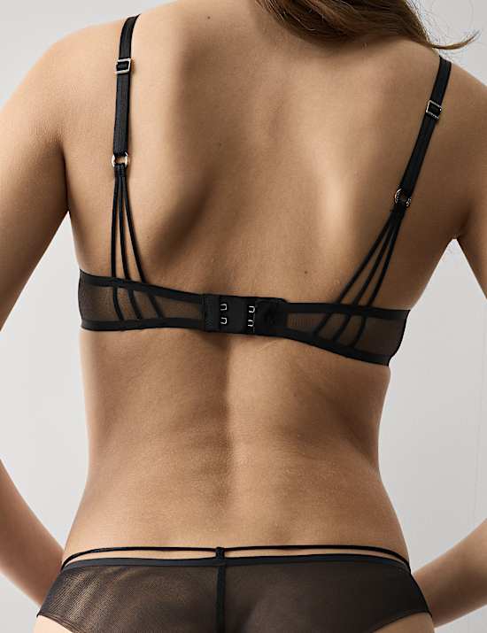 Black Label Smoothing Wired Plunge Bra Set A-E