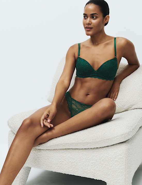 Lace Non Wired Push Up Plunge Bra Set A-E