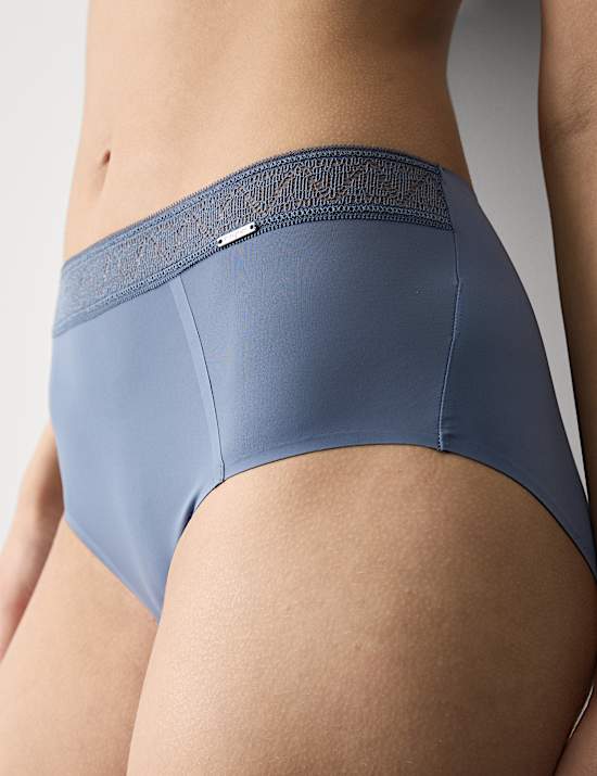 Boston Microfibre Wired Minimiser Bra Set C-G