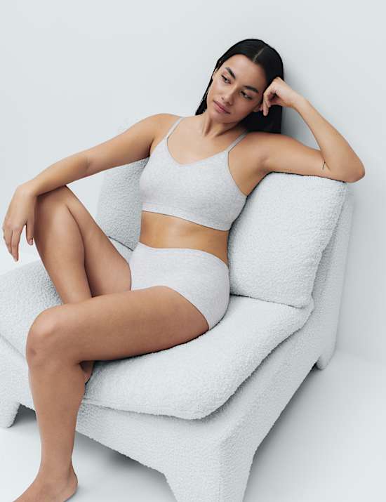 3pk Seamless Non Wired Bralettes Set