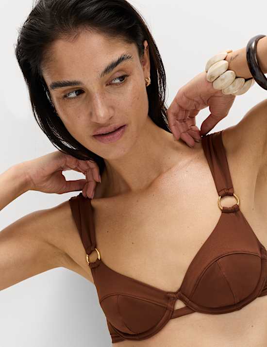 Trim Detail Wired Bikini Set