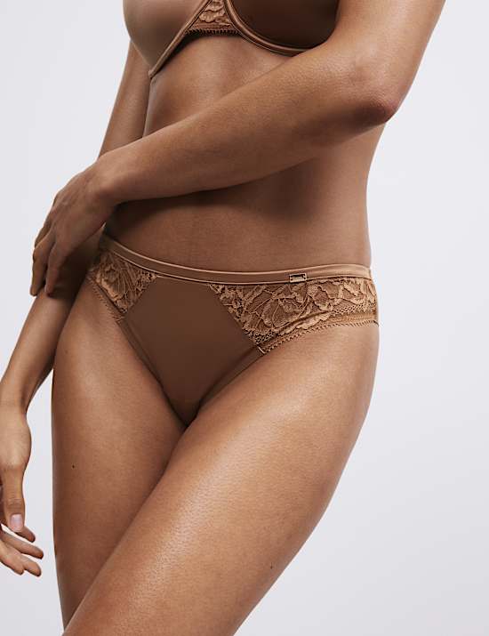 ContourWear Wired Full Cup Bra Set A-E