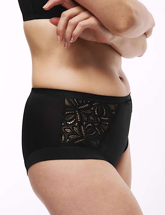 Soutien-gorge à armatures dentelle Amelia bonnets emboîtants F+