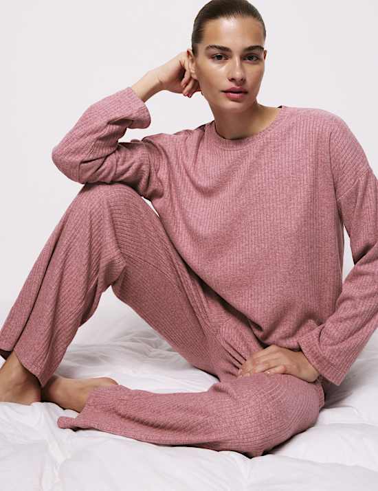 Ribbed Crew Neck Long Sleeve Pyjama Set